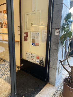 HC decal at VeganNata - Campo de Ourique in Lisbon