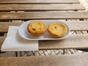 Pastéis de nata at VeganNata - Campo de Ourique in Lisbon