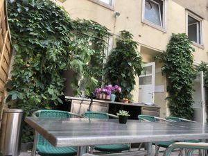 Outdoor seating   at Vegan Loving Hut Neubau in Vienna