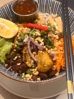 Bún Thit Nuong Chay at Vegan Loving Hut Neubau in Vienna