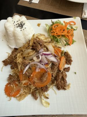 mongolian bbq  at Vegan Loving Hut Neubau in Vienna