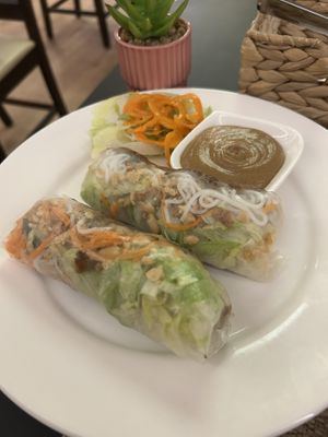 Sommerrollen 6,50€  at Vegan Loving Hut Neubau in Vienna