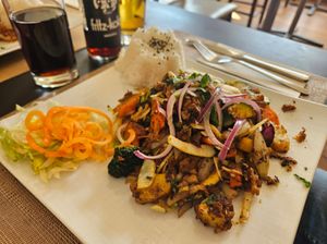 Gyros Teller (vegan) at Vegan Loving Hut Neubau in Vienna