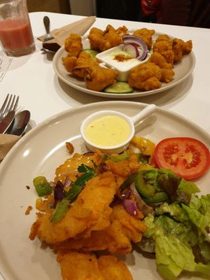 Crispy prawns at Vegan Loving Hut Neubau in Vienna