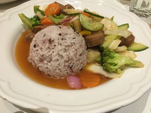 Sweet Sour Plate at Vegan Loving Hut Neubau in Vienna