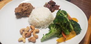 Vegan Beef Curry & Vegetables at BoricuaLay in Hialeah