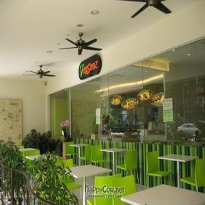 Photo by cvxmelody. at Vegsenz in Central Singapore