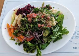 When on a vegetables-only diet, I was able to make a huge and varied vegetables plate at Saude na Panela in Salvador