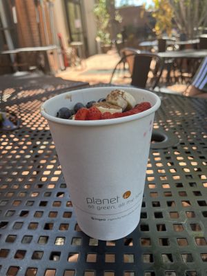 Chocolate peanut butter smoothie bowl with delicious granola and fresh fruit 🍓 🍌   at Bliss Cafe in San Luis Obispo
