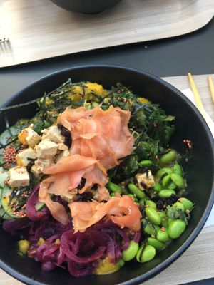 Build my own poke at TADAO Poke Bar - Ixelles in Brussels