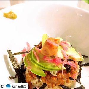 Avocado natto(feremented soy beans) on the rice with sea weed, red onion picles and umeboshi is serves with Miso soup. at LIGHTS Vegan Team in Fukuoka