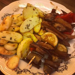 Seitan and tofu skewers at Meublè Adriana in Sirmione