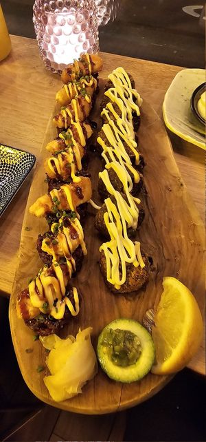 Shrimpless and Crunchy California rolls at Vegan Sushi Bar - Kinkerstraat in Amsterdam