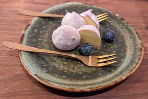 mochi at Vegan Sushi Bar - Kinkerstraat in Amsterdam