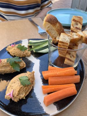 Hummus with vegetables   at Avocadisimo in Gran Canaria