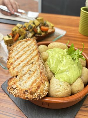 The mojo is great!!😄(tofu sandwich in the back really tasty as well)  at Avocadisimo in Gran Canaria