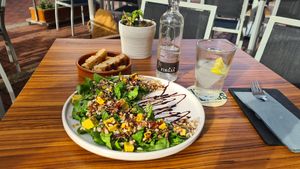 Powerful and healthy salat nicely presented at Avocadisimo in Gran Canaria