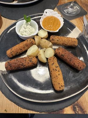 “Fish” and chips (wrinkled potatoes).  at Avocadisimo in Gran Canaria