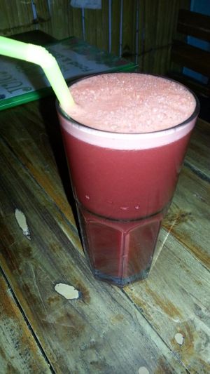 carrot beet parsley ginger juice at Juicy4U in Chiang Mai