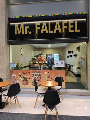 Front at Mr Falafel 2 in Brussels