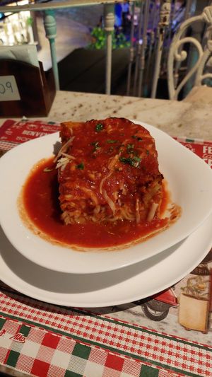 Lasanha bolonhesa at samsara restaurant in Buzios