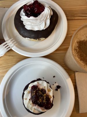 Muffin and chök  #Veganuary at Chök in 