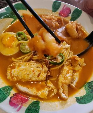 Mee rebus - yummy at Vegeren 绿巨人 in Johor Bahru
