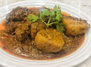 Rendang that comes with nasi lemak, nice too at Vegeren 绿巨人 in Johor Bahru