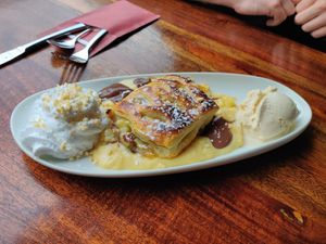 Apfelstrudel at Pesami in Kleve