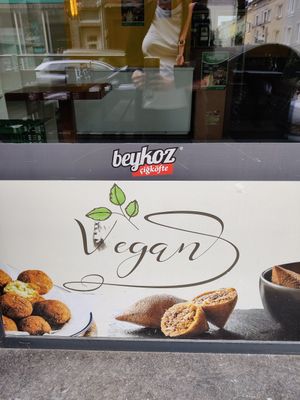 Devanture at Beykoz in Brussels