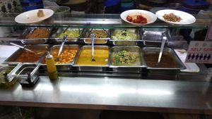 Fast serving at Travelers Palm Vegetarian in Central Singapore