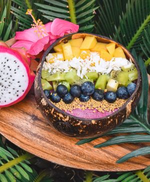 MAKAI Bowl - dragin fruit & chia seeds at MAKAI - Ladprao in Bangkok