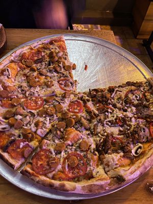 Half roast beef, half Frankfurt   at Curly & Pizza in Quito