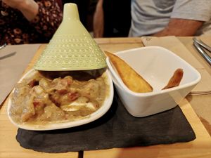 Nachos con Beremole (Fue de lo que más nos gustó) at Caesura Gastro-sala in Badajoz