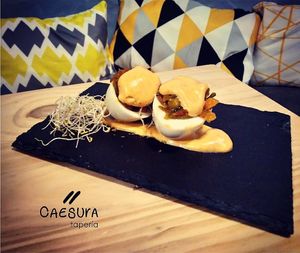 trampantojo de huevos rellenos at Caesura Gastro-sala in Badajoz