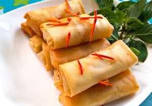 Po Pai Thod - crispy deep fried vegan spring rolls at Thai Street in Ho Chi Minh City