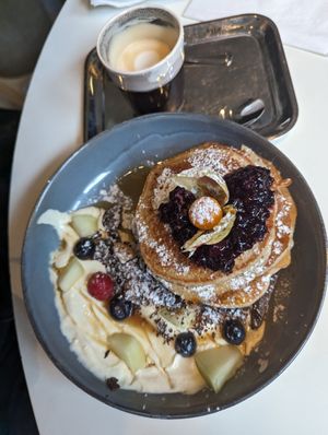 Vegan pancakes at FACTORY GIRL Restaurant. in Amsterdam