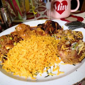 Tofu and soya keema, kale kofta, aubergine, aloo tikki at Masala Junction in Nottingham