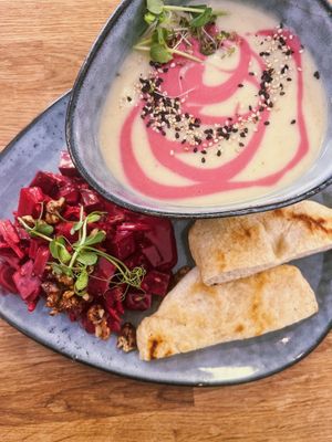 soup with salad & homemade pitabread at BioWelten BistroCafé & Organic Supermarket in Immenstadt
