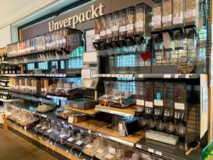 bring your own boxes and buy food package free at BioWelten BistroCafé & Organic Supermarket in Immenstadt