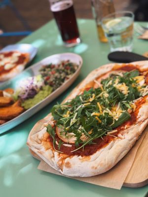 Pinsa & Vorspeisenteller  at Vierzehn in Loerrach