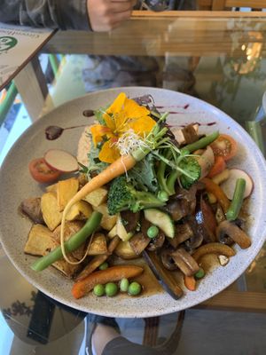 Salteado peruano  at Green House in Aguas Calientes