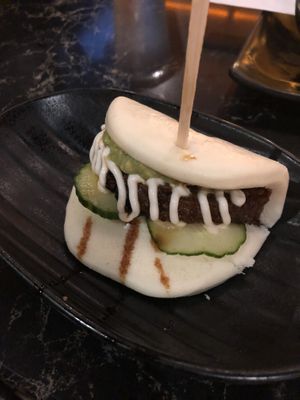 Beyond Meat vegan bun at JINYA Ramen Bar in Orlando
