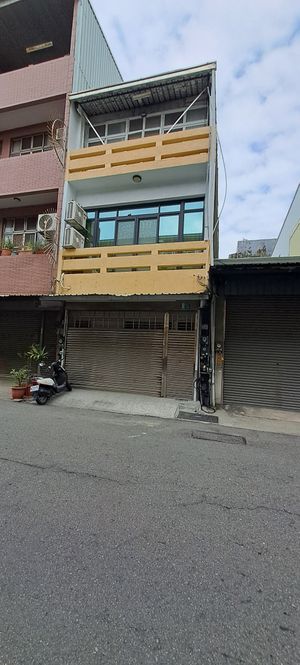  at Vegan Nest Cafe - Hēi Lù Lù 黑露露純植咖啡店 - Maybe Closed in Tainan