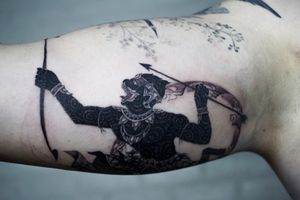 𝙄𝙂: 𝙣𝙖𝙩𝙚_𝙩𝙝𝙖𝙞𝙡𝙖𝙣𝙙 🌿Blackwork Thai black Hanuman tattoo by a tattoo artist in Chiang Mai, Thailand at Baan Khagee Tattoo in Chiang Mai