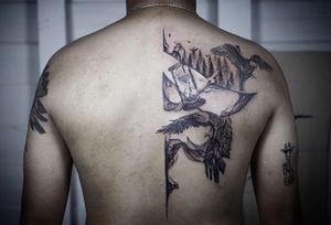 𝙄𝙂: 𝙣𝙖𝙩𝙚_𝙩𝙝𝙖𝙞𝙡𝙖𝙣𝙙 🌿ลายสักนกอินทรีและงาน abstract blackwork ที่บ้านขจี ร้านสักเชียงใหม่ at Baan Khagee Tattoo in Chiang Mai