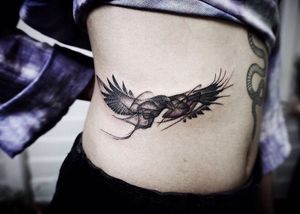 𝙄𝙂: 𝙣𝙖𝙩𝙚_𝙩𝙝𝙖𝙞𝙡𝙖𝙣𝙙 🌿ลายสักนกกา แนว abstract blackwork ที่บ้านขจี ร้านสักเชียงใหม่ at Baan Khagee Tattoo in Chiang Mai