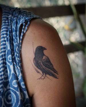 𝙄𝙂: 𝙣𝙖𝙩𝙚_𝙩𝙝𝙖𝙞𝙡𝙖𝙣𝙙 🍃 Blackwork raven tattoo by Baan Khagee Tattoo Chiang Mai, Thailand  at Baan Khagee Tattoo in Chiang Mai