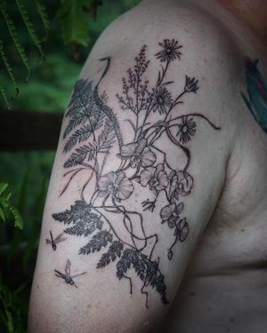 𝙄𝙂: 𝙣𝙖𝙩𝙚_𝙩𝙝𝙖𝙞𝙡𝙖𝙣𝙙 🍃 Fine line flowing wild plants tattoo by Baan Khagee Tattoo Chiang Mai, Thailand at Baan Khagee Tattoo in Chiang Mai