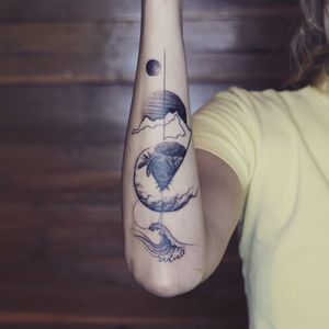 𝙄𝙂: 𝙣𝙖𝙩𝙚_𝙩𝙝𝙖𝙞𝙡𝙖𝙣𝙙 🌿 Nature theme tattoo incorporated with linework - Baan Khagee Tattoo Chiang Mai, Thailand at Baan Khagee Tattoo in Chiang Mai